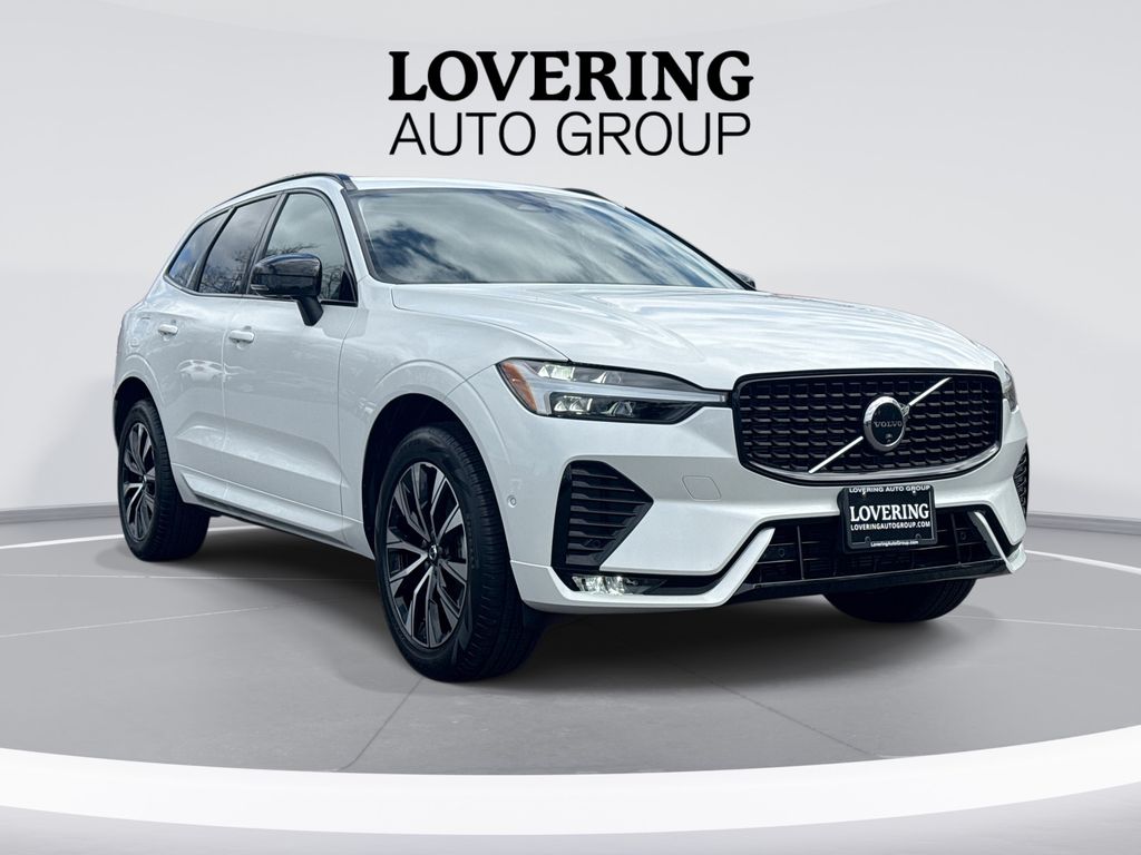Crystal White Metallic 2025 Volvo XC60 B5 Plus Dark Theme AWD SUV / Crossover All-Wheel Drive Automatic