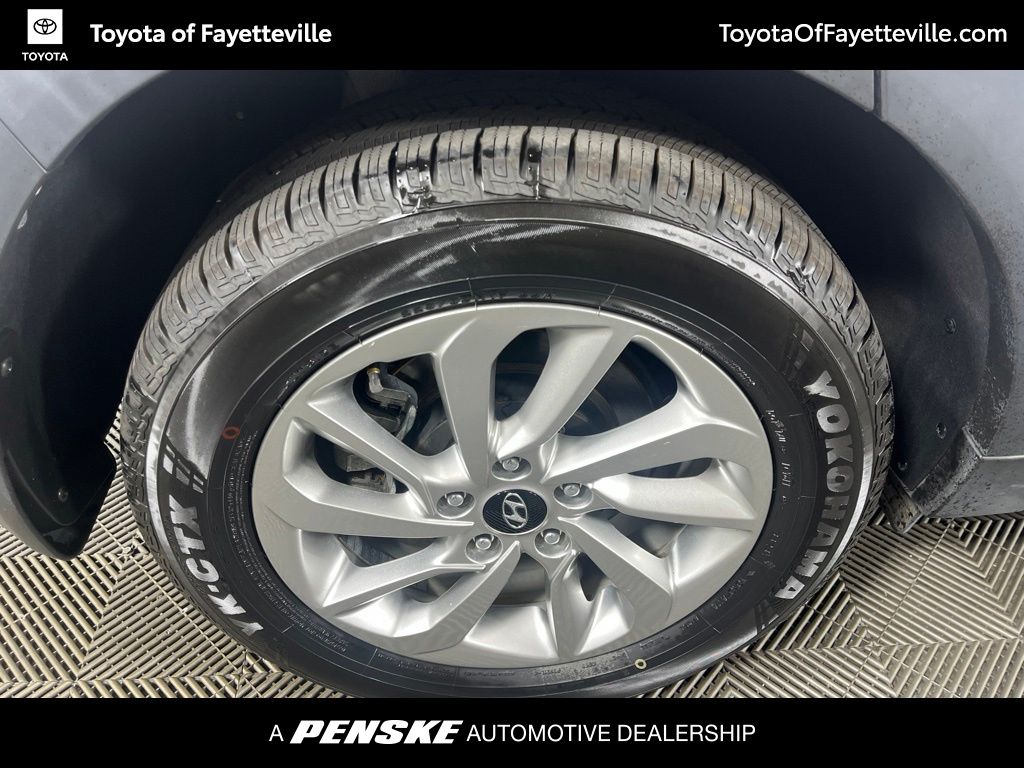 Thumbnail: 2016 Hyundai Tucson - 11