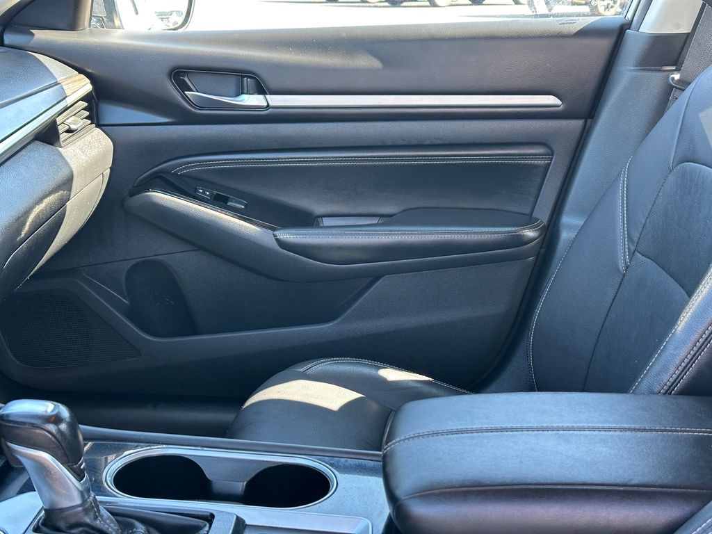 Used Car 2023 Nissan Altima  2.5 Sl For Sale Under $25,000 In Austin, Texas