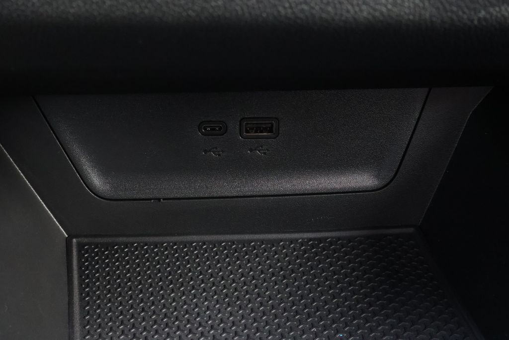 Thumbnail: 2026 Chevrolet Equinox - 30