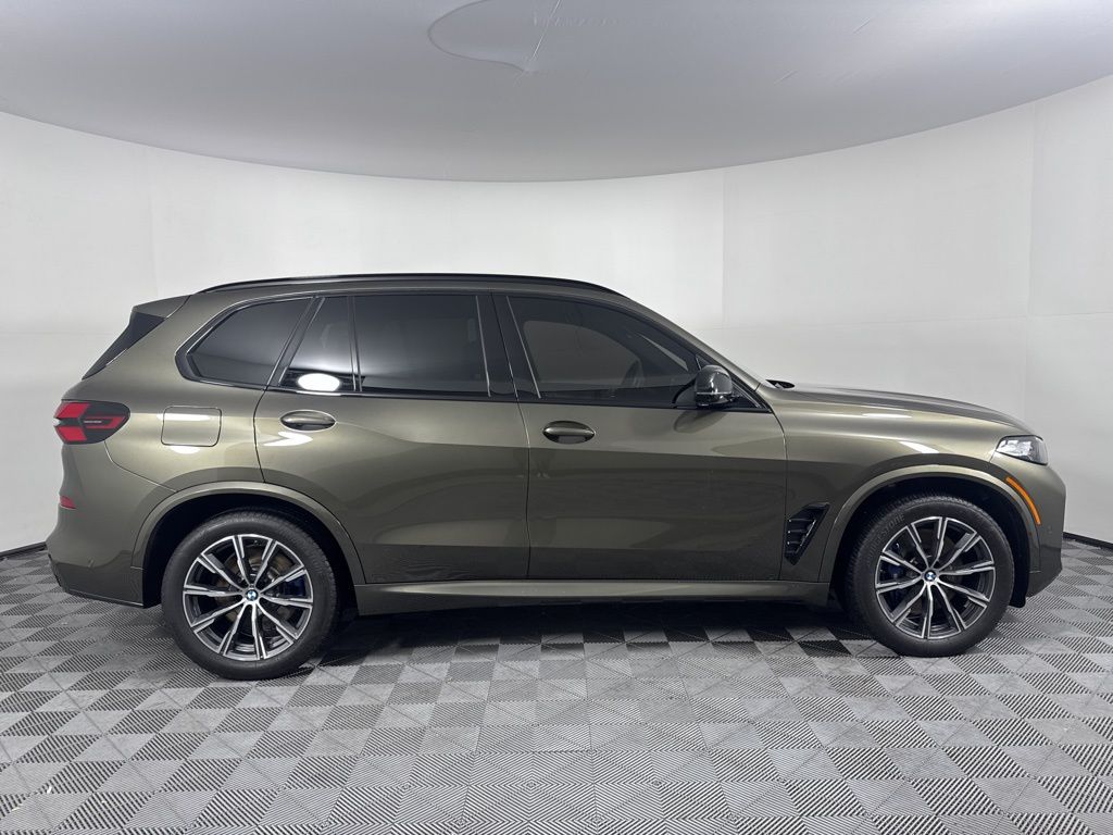 Thumbnail: 2025 BMW X5 - 4