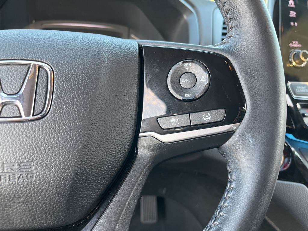 2024 Honda Odyssey Touring 21
