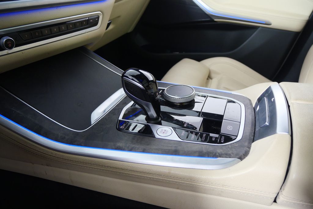 2022 BMW X5 xDrive40i 24