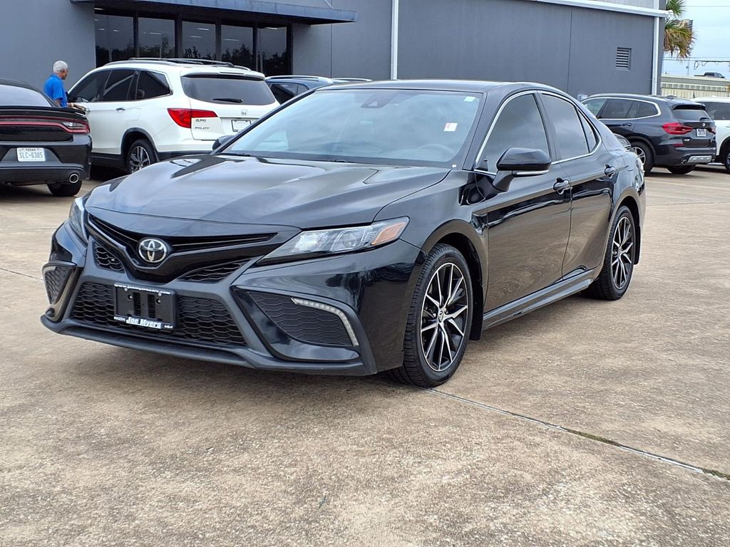2024 Toyota Camry SE - 2