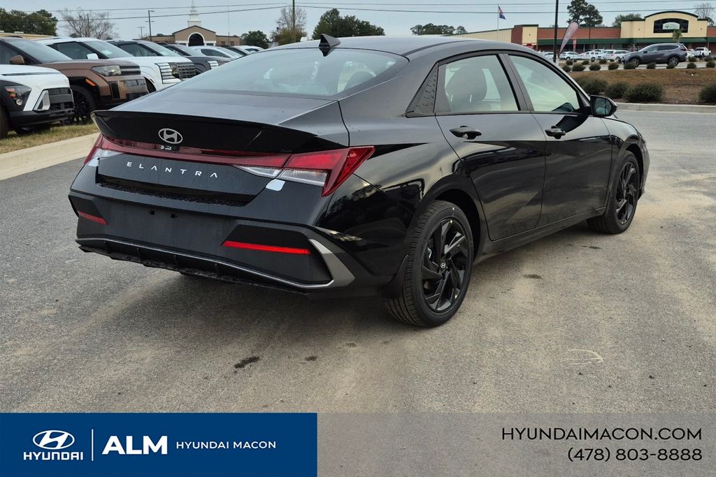 New 2026 Black HYUNDAI SEL Sport Plus image 6