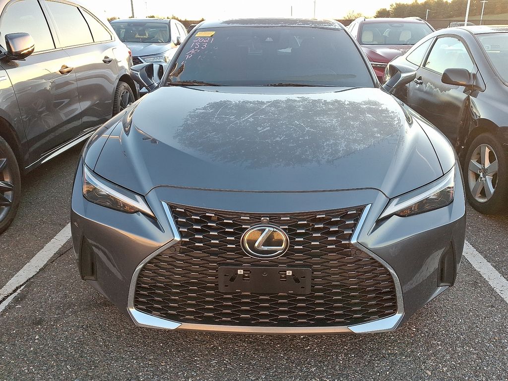 Thumbnail: 2021 Lexus IS - 2