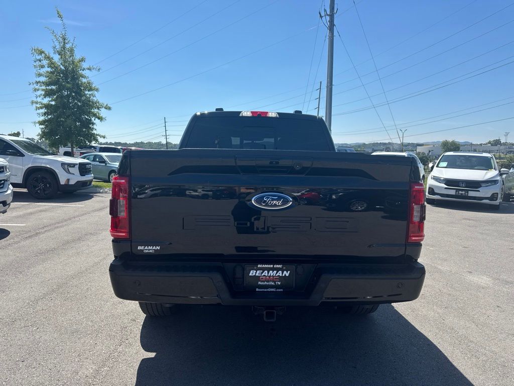 Used 2022 Black Ford XLT image 6