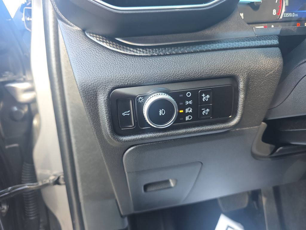 Certified Used 2023 Gray Ford ST-Line image 19