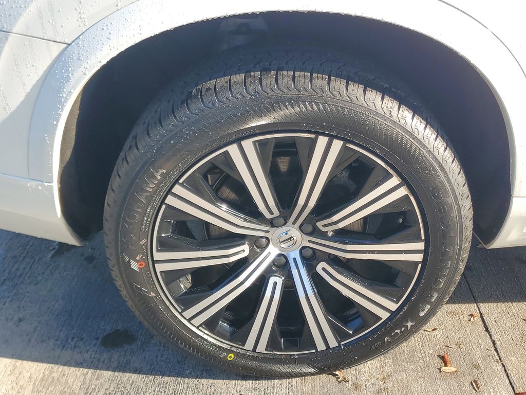 used 2024 Volvo XC90 car, priced at $35,895