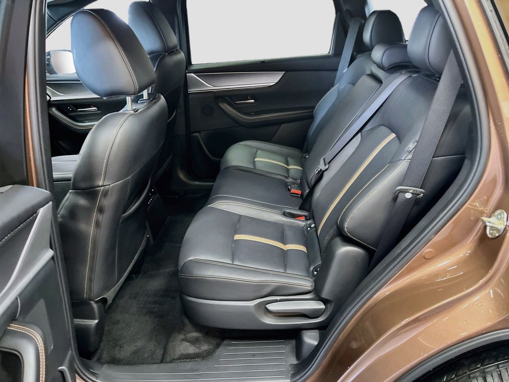 Used 2025 Melting Copper Metallic Mazda 3.3 Turbo S Premium image 26