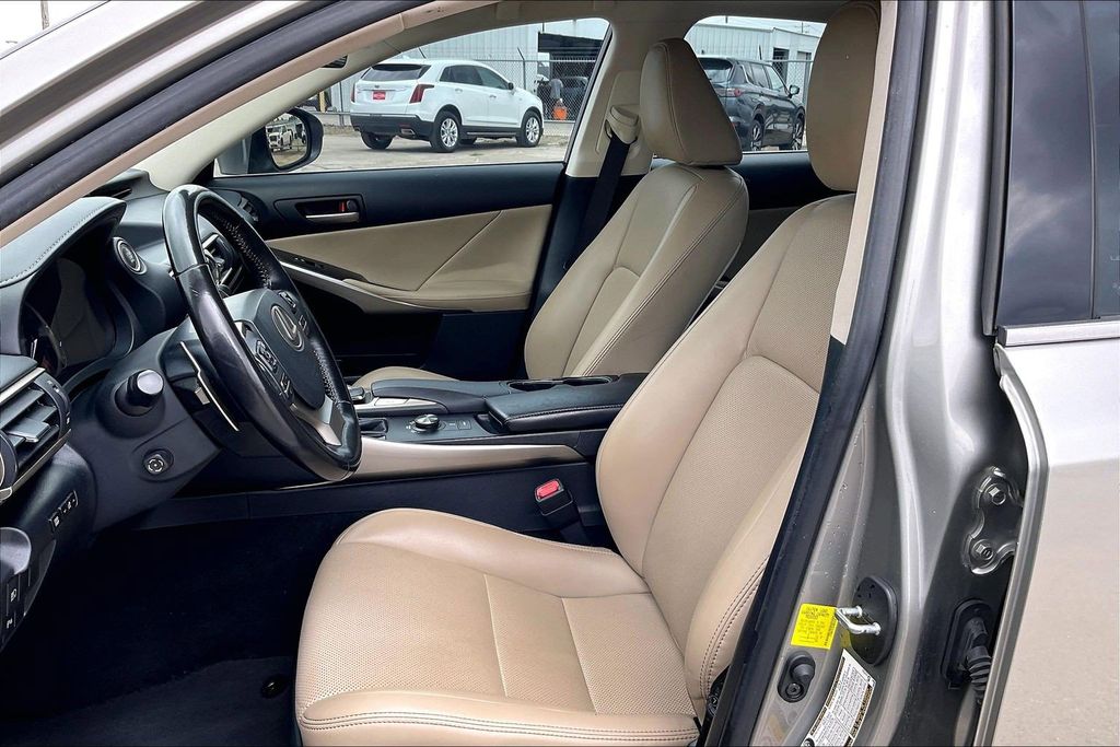 Used 2018 Lexus IS 300 4D Sedan