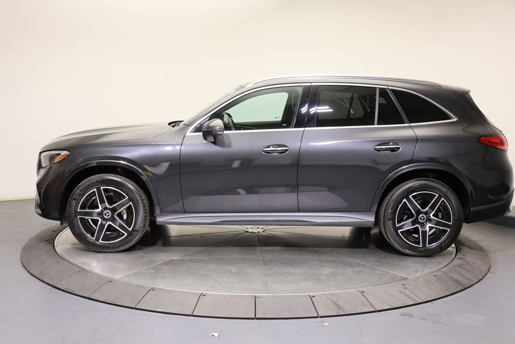 Thumbnail: 2024 Mercedes-Benz GLC - 4