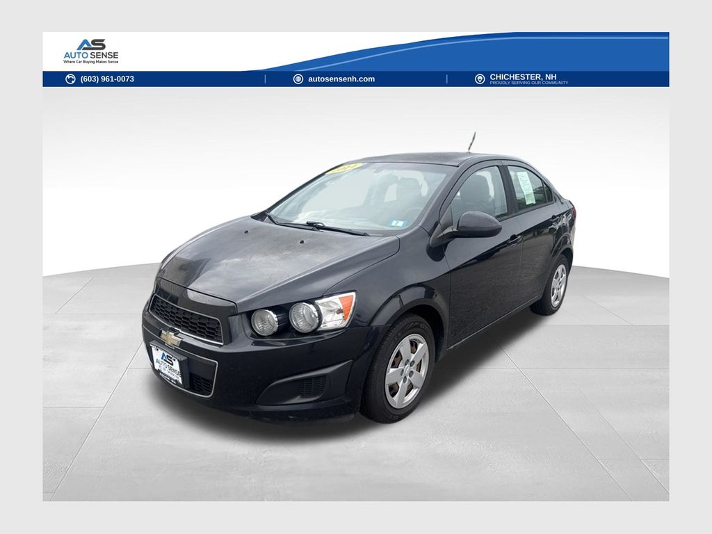 Black Granite Metallic 2014 Chevrolet Sonic Sedan Front-Wheel Drive 5-Speed Manual