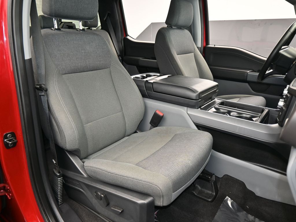 Used 2024 Red Metallic Ford XLT image 55