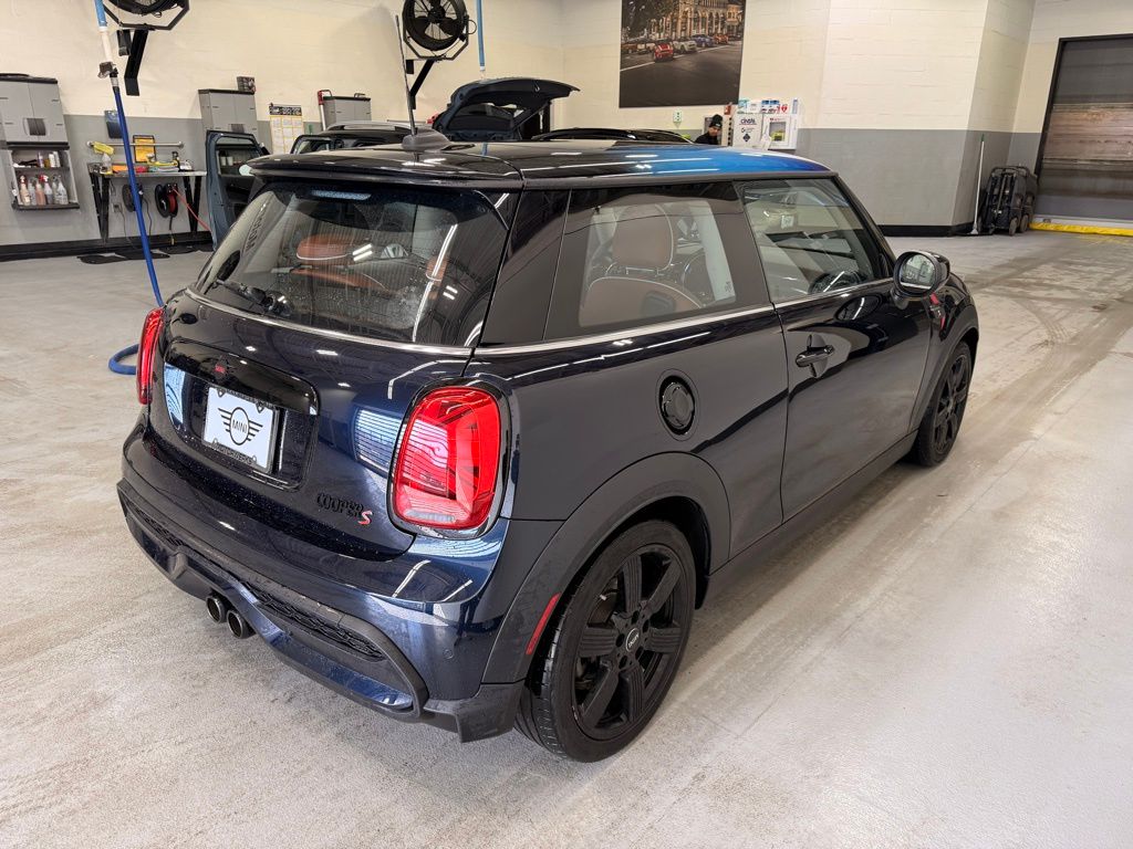 Thumbnail: 2024 MINI Cooper - 6