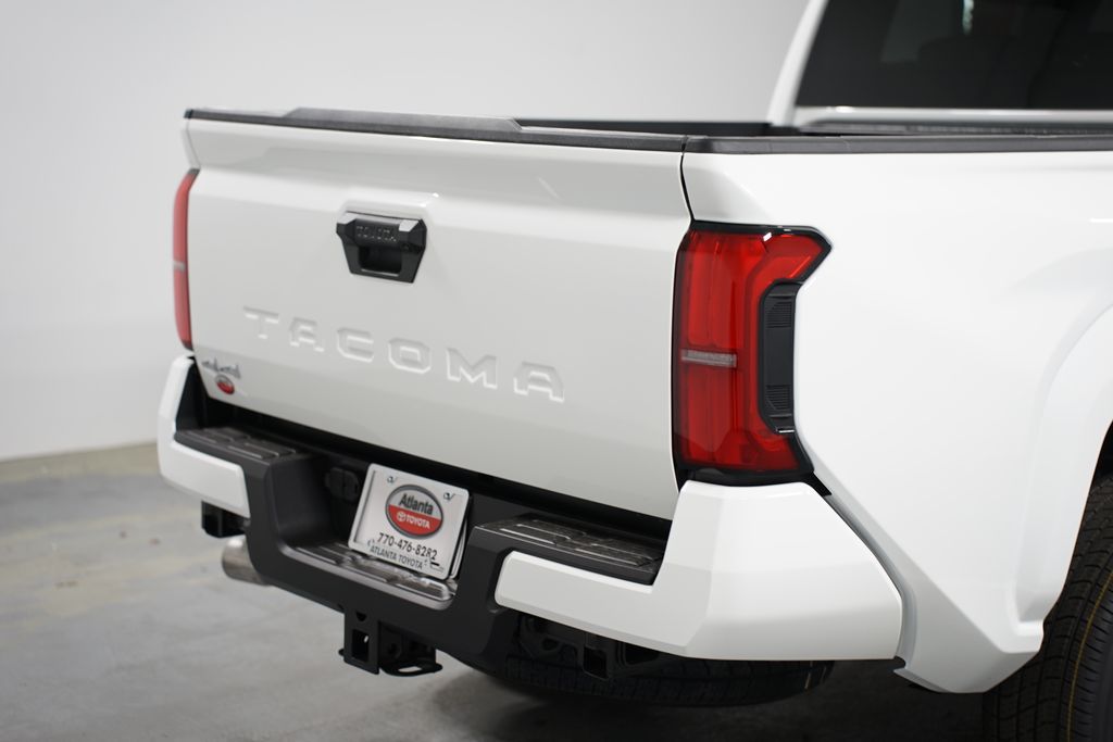 2025 Toyota Tacoma SR5 9