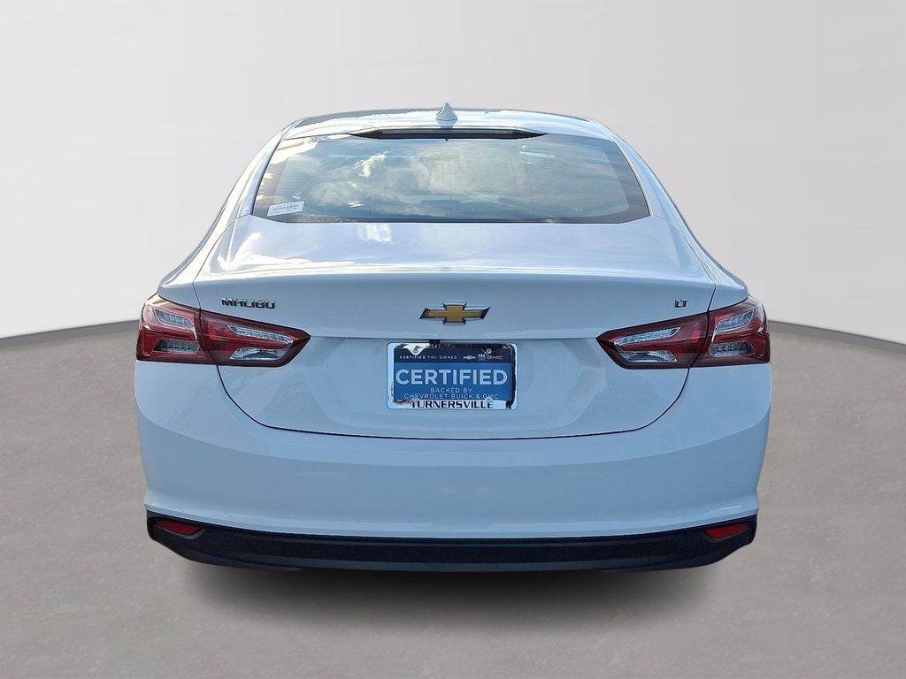 Thumbnail: 2022 Chevrolet Malibu - 5