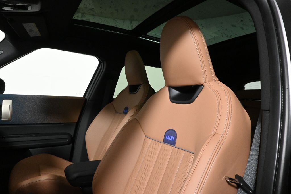 Thumbnail: 2026 MINI Cooper Countryman - 16