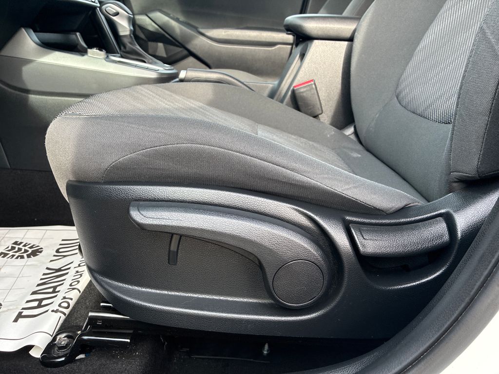2023 Kia Seltos LX White at South Hills Kia