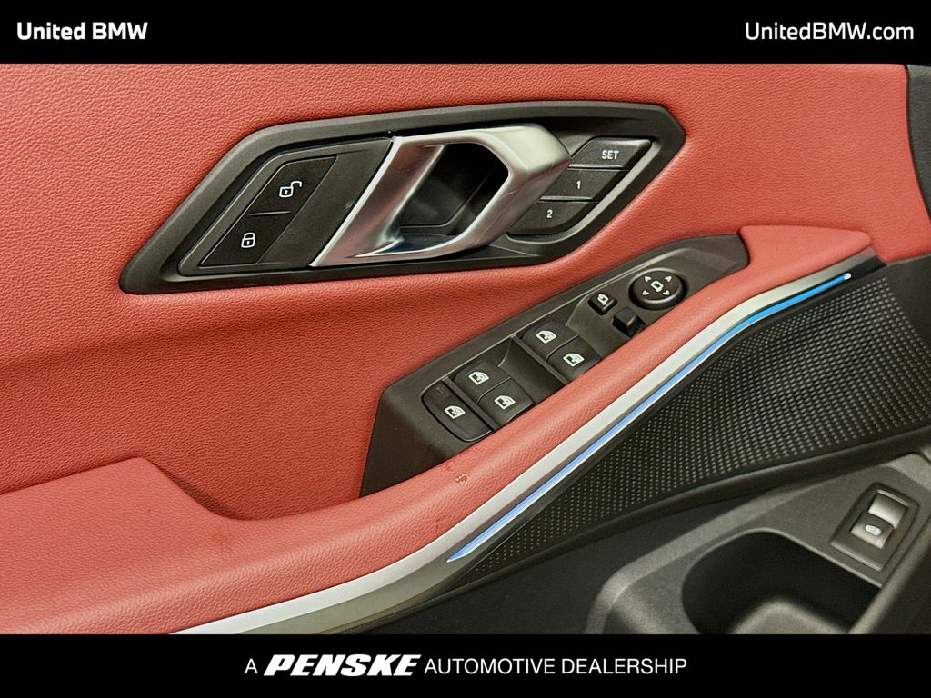 Thumbnail: 2026 BMW 3 Series - 3