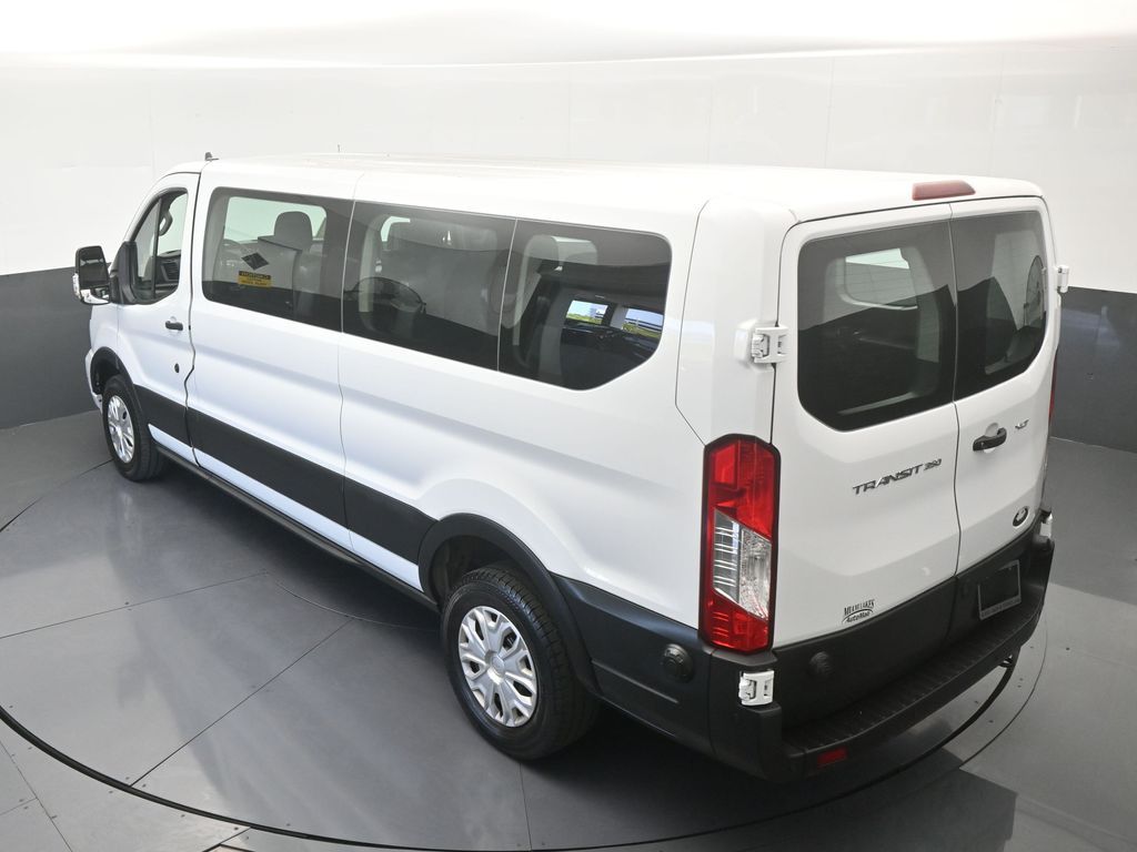 Used 2024 Oxford White Ford XLT image 49