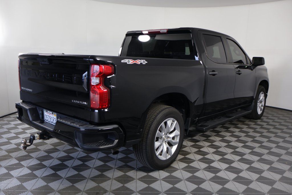 Thumbnail: 2022 Chevrolet Silverado 1500 - 3