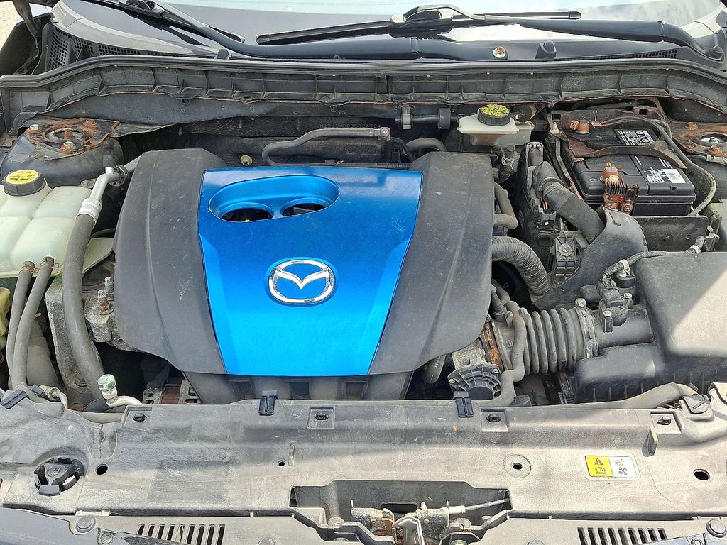 2013 Mazda Mazda3 i Touring 30