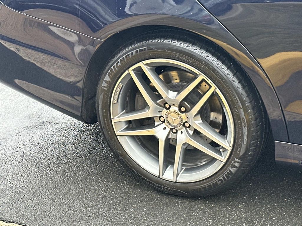 Thumbnail: 2016 Mercedes-Benz S-Class - 17