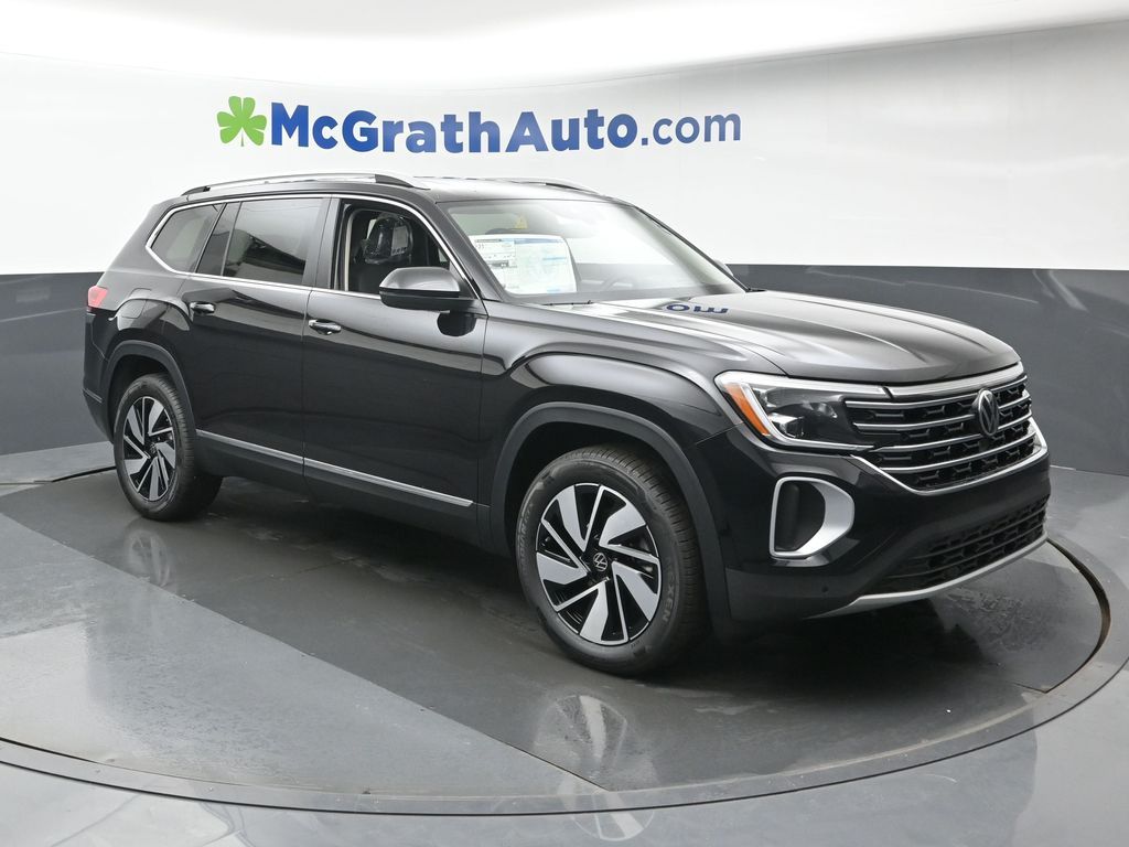 2026 Volkswagen Atlas SEL's photo