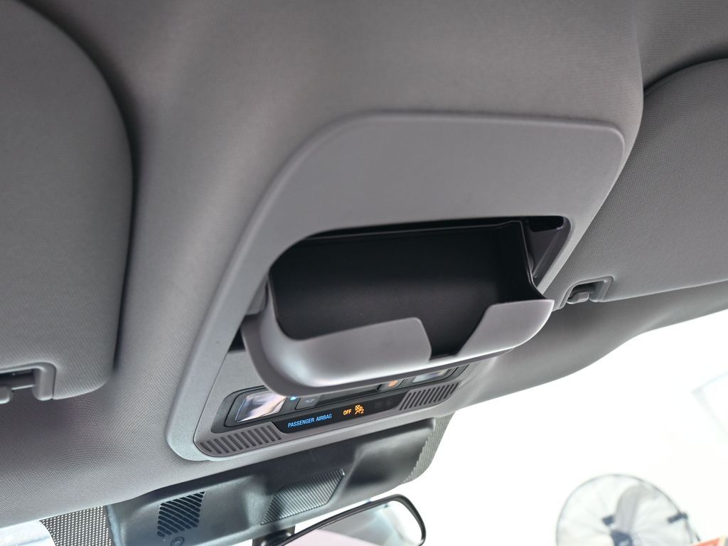 Used 2023 Oxford White Ford XLT image 32