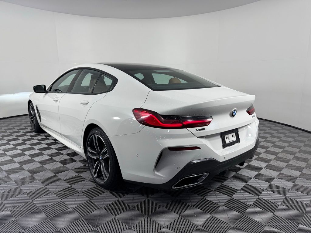 2023 BMW 8 Series  7