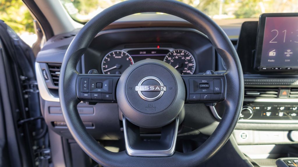 Used 2023 Nissan Rogue S 4D Sport Utility