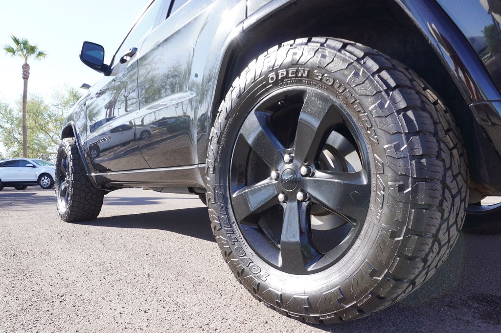 2015 Jeep Grand Cherokee Altitude 7