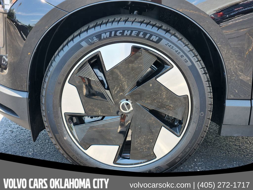 2025 Volvo EX30 Plus - Photo 12
