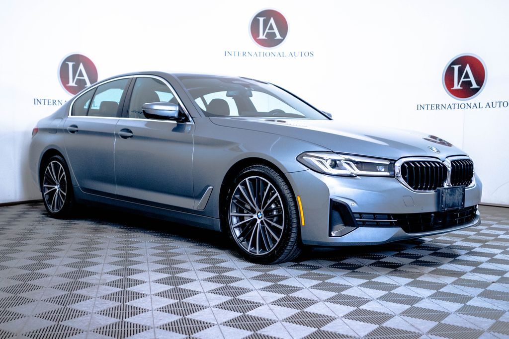 Skyscraper Gray Metallic 2023 BMW 5 Series Sedan All-Wheel Drive 8-Speed Automatic