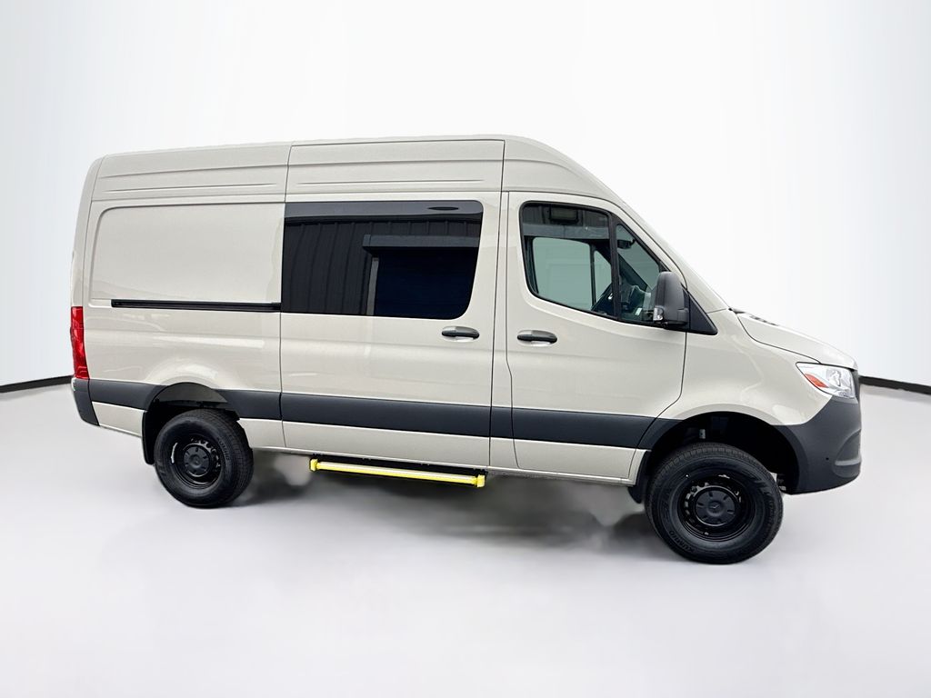 Thumbnail: 2026 Mercedes-Benz Sprinter - 4