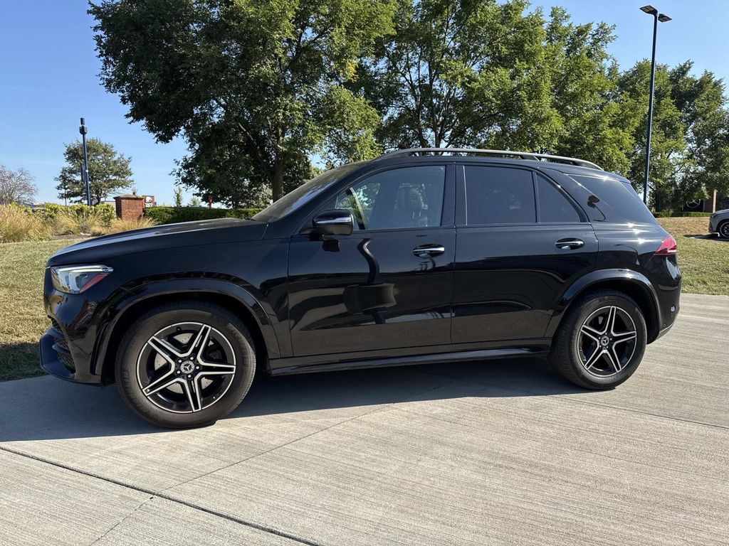 2020 Mercedes Benz GLE 450 4MATIC photo 2