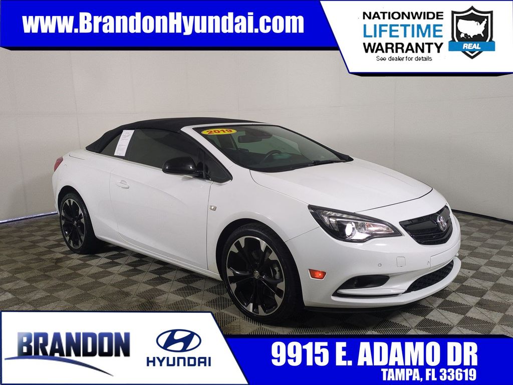 Summit White 2019 Buick Cascada Convertible Front-Wheel Drive 6-Speed Automatic Overdrive