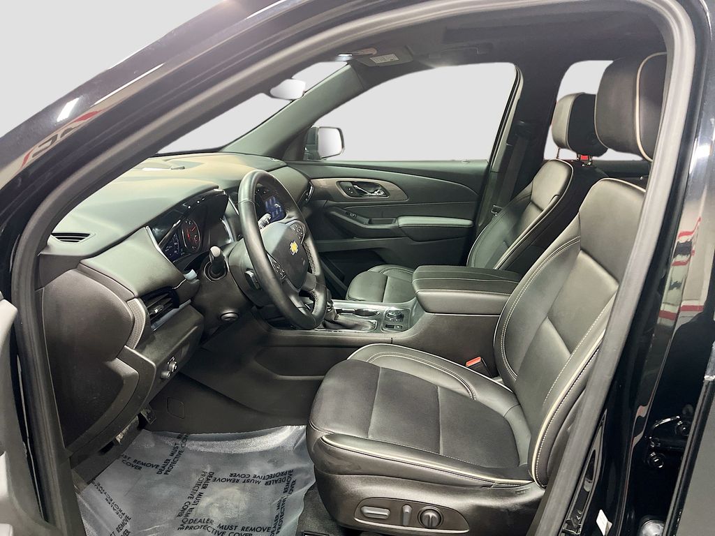 Used 2023 Mosaic Black Metallic Chevrolet Premier image 22