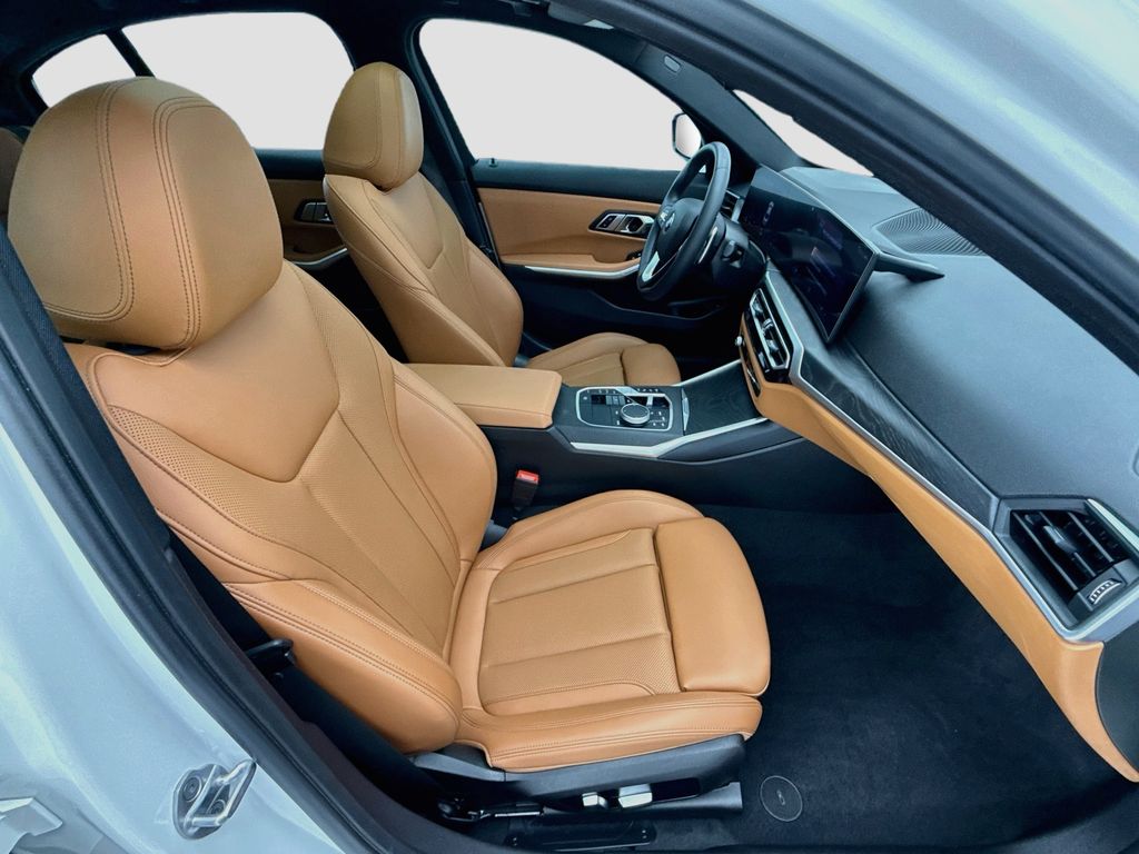 Thumbnail: 2023 BMW 3 Series - 19