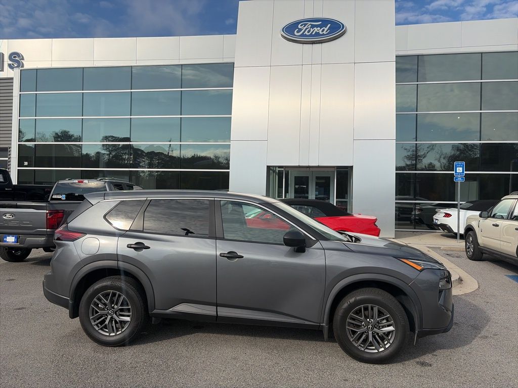 2024 Nissan Rogue S FWD