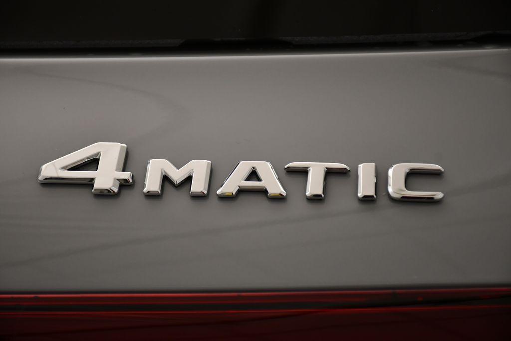 Thumbnail: 2026 Mercedes-Benz GLE - 10