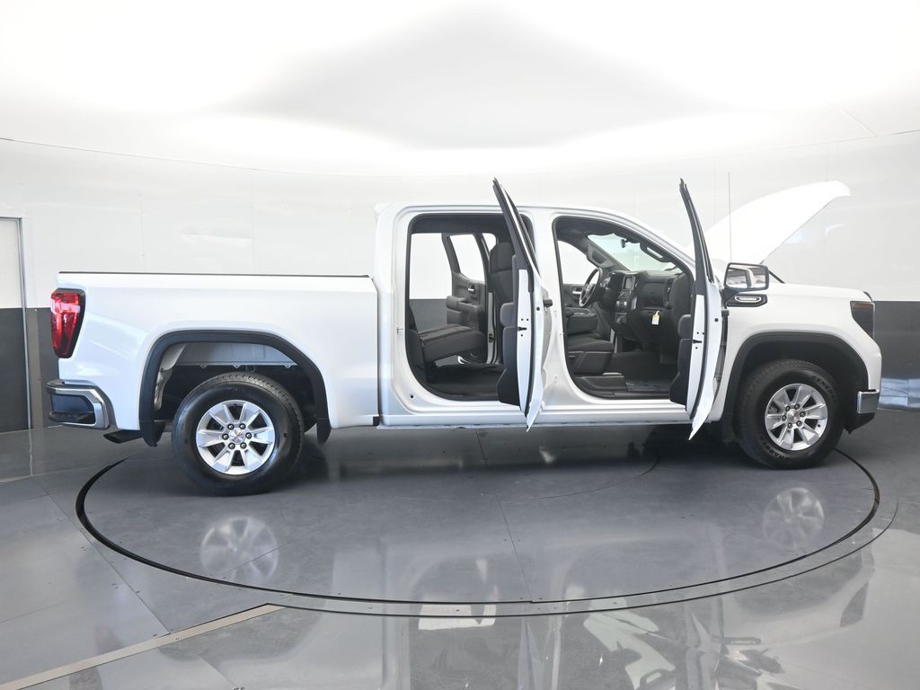Used 2024 Summit White GMC Pro image 77