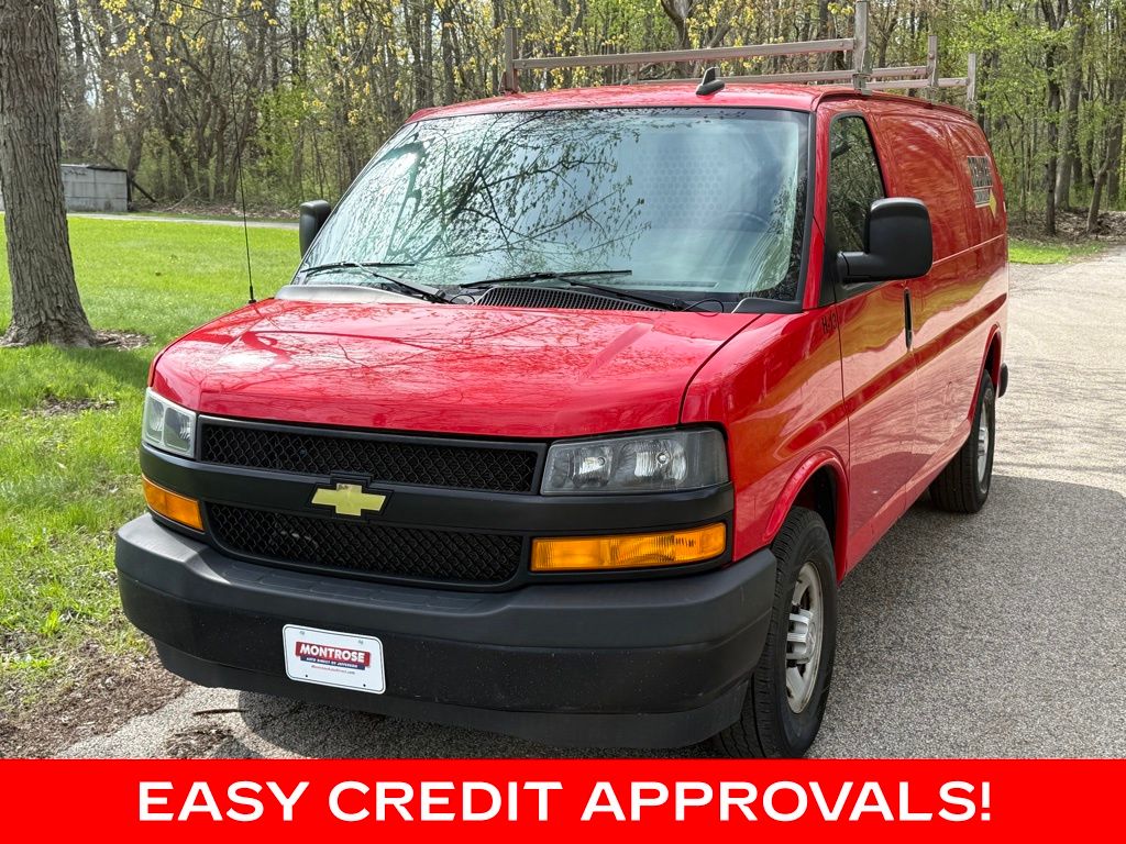 Red 2021 Chevrolet Express Cargo 3500 RWD Van Rear-Wheel Drive 6-Speed Automatic Overdrive
