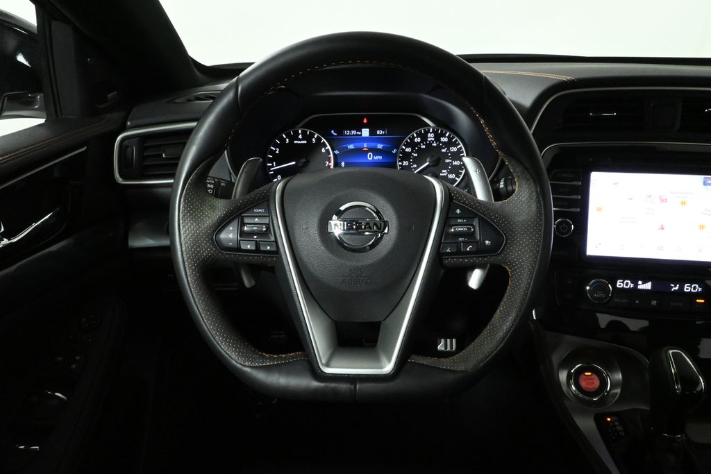 2021 Nissan Maxima SR 19