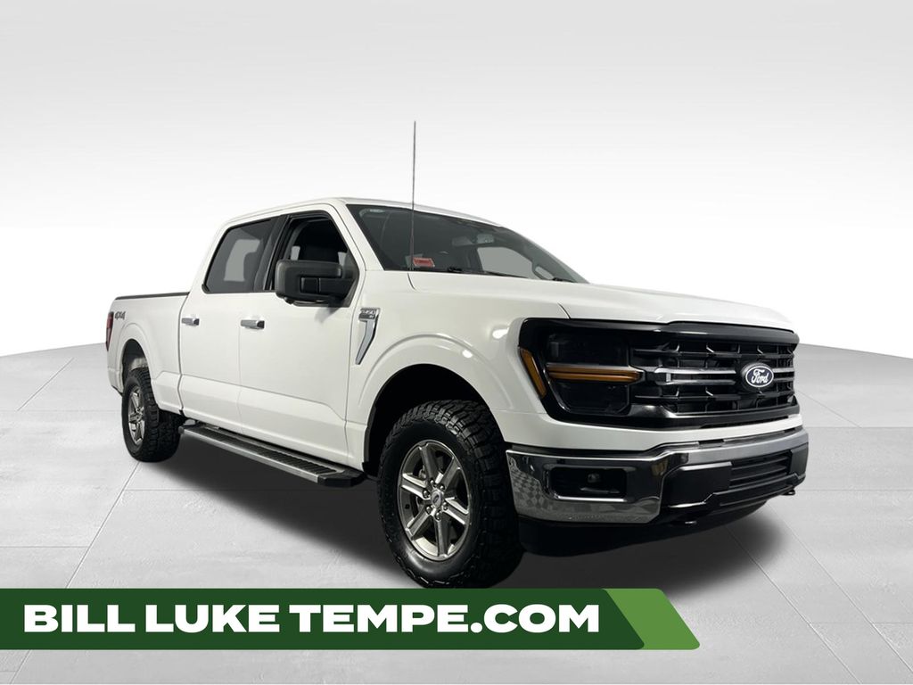 Oxford White 2024 Ford F-150 XLT SuperCrew 4WD Pickup Truck Four-Wheel Drive Automatic