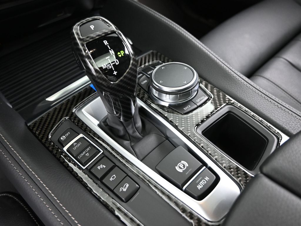 2018 BMW X6 xDrive50i
