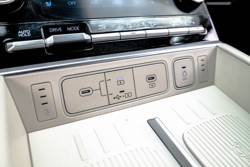 Used 2024 Hyundai Santa Fe SUV