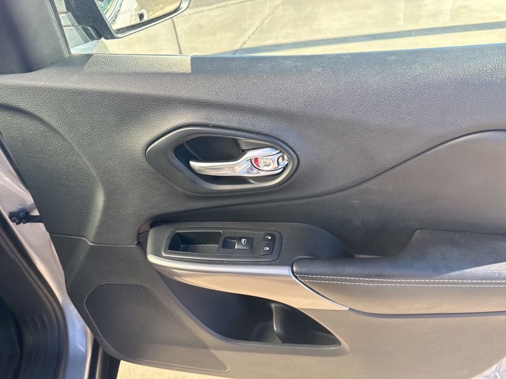 2019 Jeep Cherokee Latitude FWD