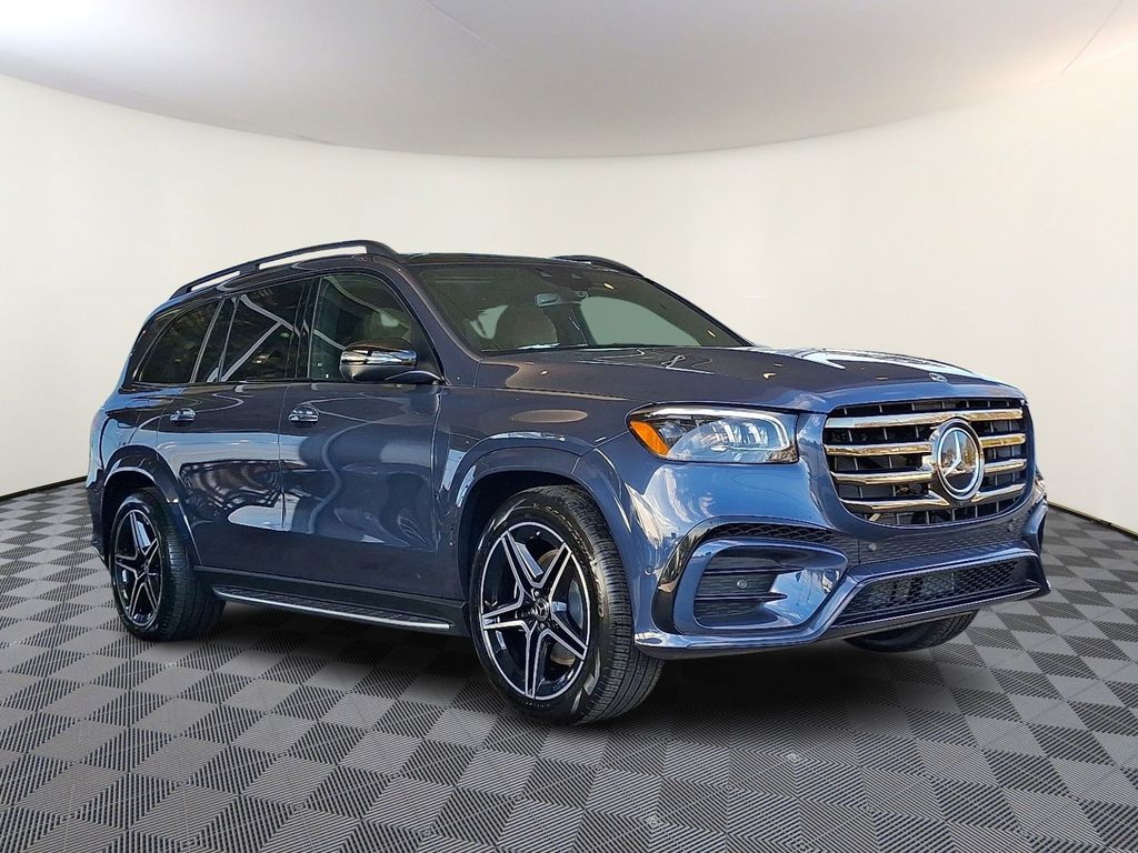 2026 Mercedes-Benz GLS 450 4MATIC
